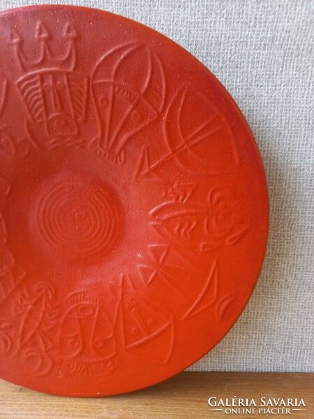 Retro Hungarian rare lake head pottery. Horoscope