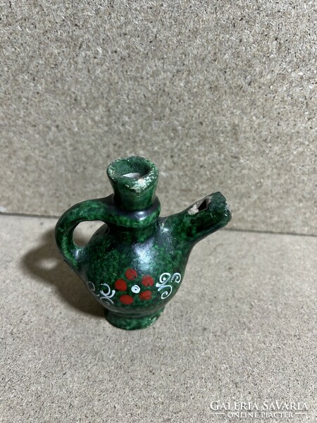 Old mini rattle jar, 8 x 5 cm. 4034
