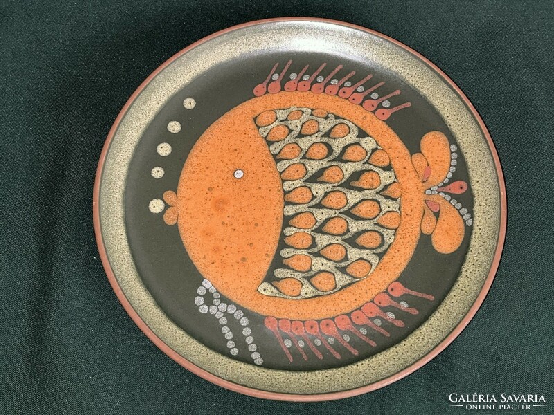 Retro artisan fish motif ceramic wall plate (c0023)