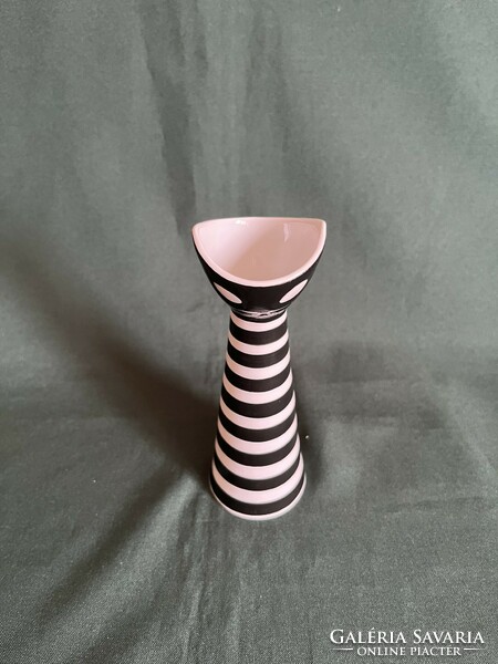 Janos Zsolnay Turkish porcelain cat vase (p0010)