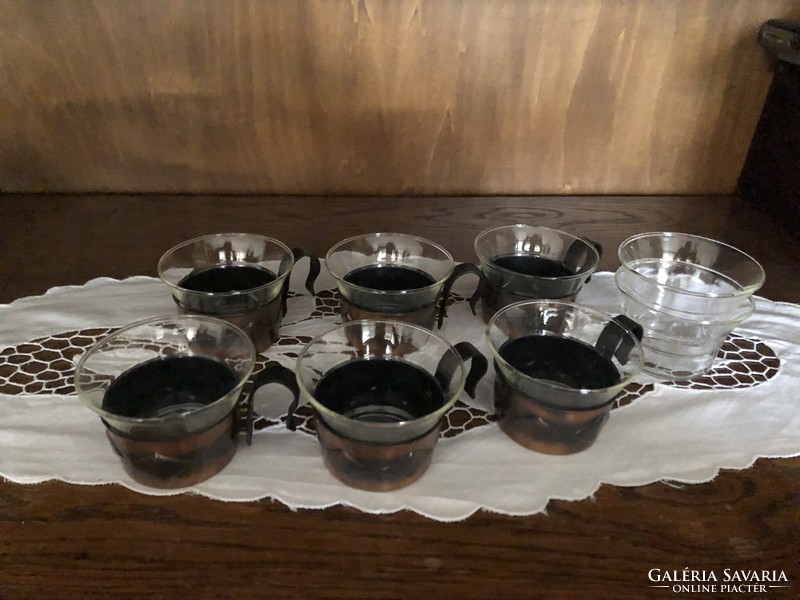 6 small cups made of heat-resistant glass