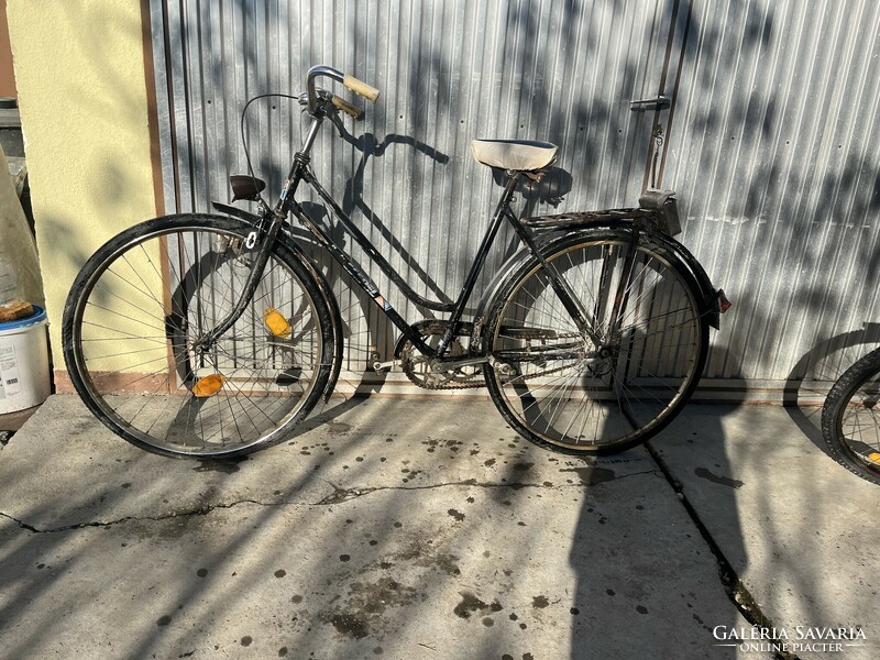 Csepel Hunnia bicycle in found condition