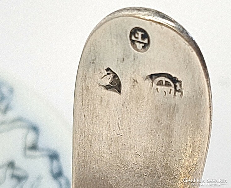 KIÁRUSÍTÁS!!! :)  Gyönyörű antik 13 latos ezüst szószos merőkanál