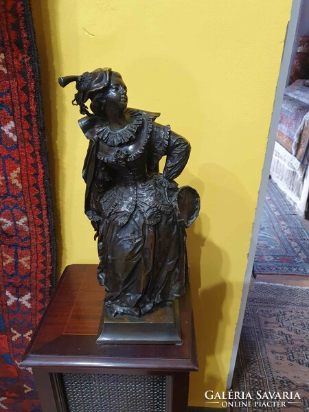 Pair of beautifully crafted bronze statues by C. Morelli. Only sold in pairs, not separately! They are 50cm high