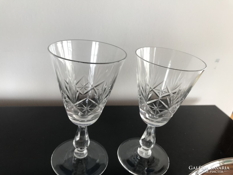 2 Polished crystal stemmed short drinks, liqueur glasses (k50)