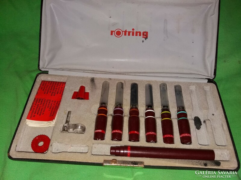 Retro Rotring fountain pen set in its own box, quantity and condition according to the pictures
