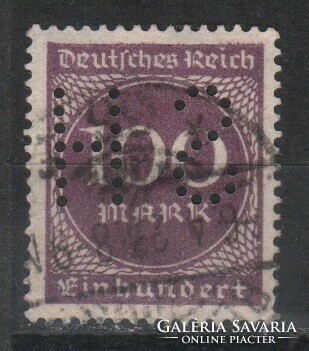 Céglyukasztásos 0668 Deutsches Reich Mi. 268 b      2,00 Euró