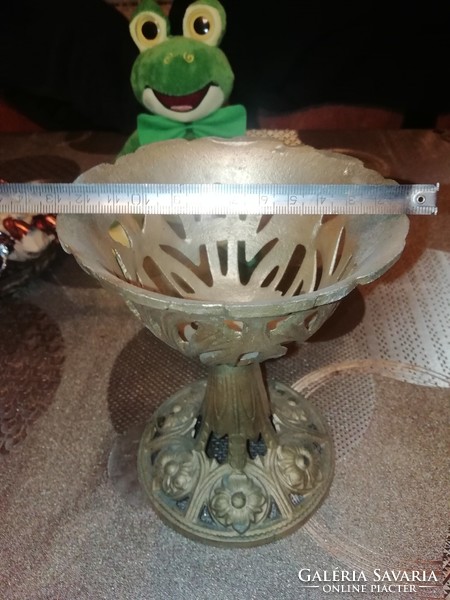 From the collection, a kerosene cup, base 6