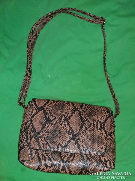 Beautiful wild new snakeskin pattern cool leather women's shoulder bag according to the pictures