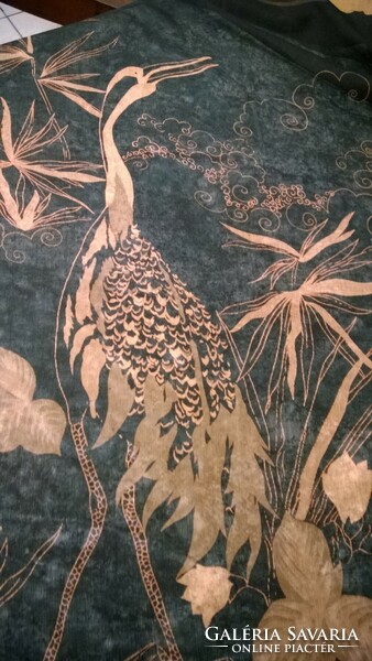 Decorative large crane motif. Shawl 95x95 cm black-mustard color