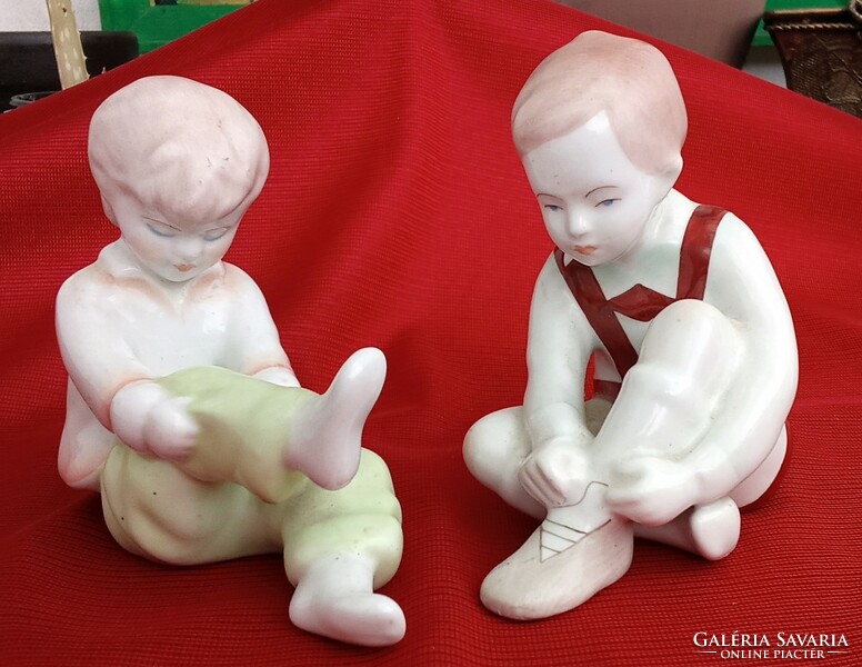Aquincum porcelain children's pair