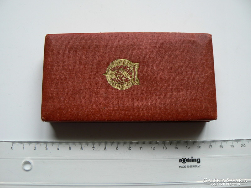 Box of the Hungarian Order of Merit of the 1949 type (the earliest rare-beam medal) (award)