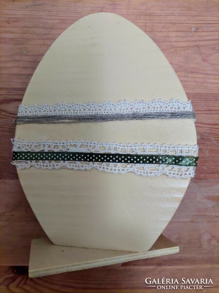 Easter craft, yellow wooden egg, table decoration, new. (Even with free shipping)