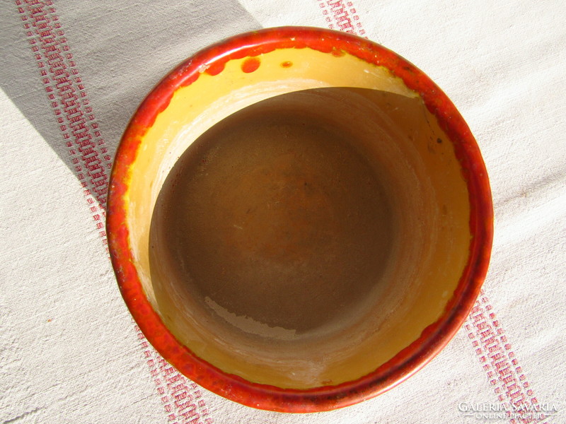 Tófeji (?) Retro ceramic bowl, signed