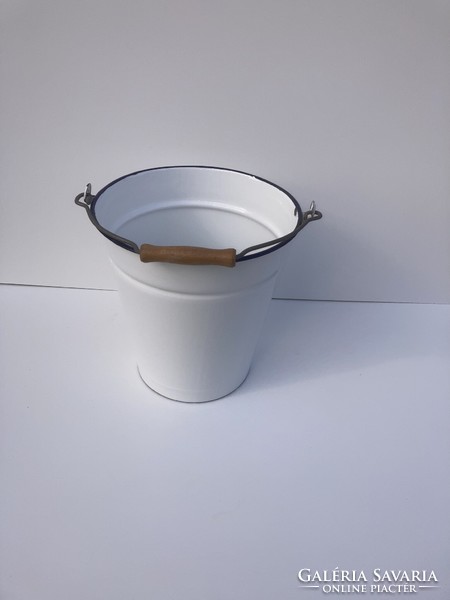 Retro old Bonyhád enamel bucket bucket