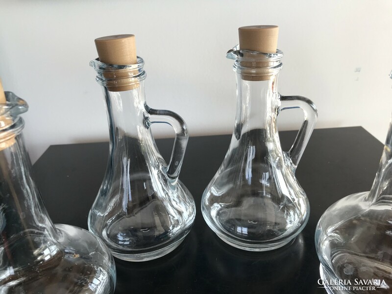 Small glass jug, spout, bottle approx. 0.25 Dl (60)