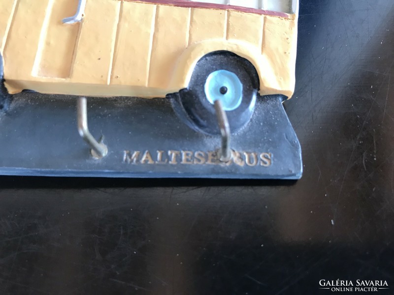 Wall key holder, Maltese bus (60)