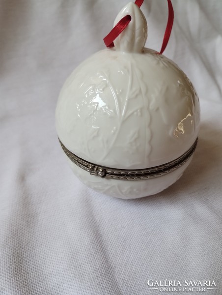Kinyitható porcelán gömb