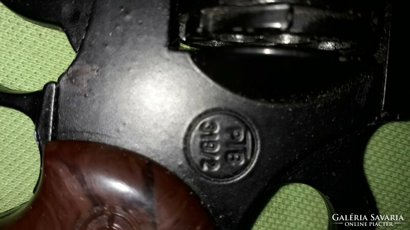 Retro Italian ptb 319 / 2 alarm pistol in good condition according to the pictures
