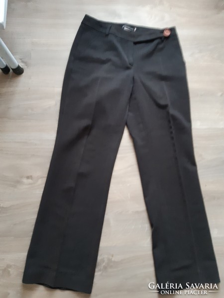 Flawless, brand new, hfn brand, size 40, dark gray trousers