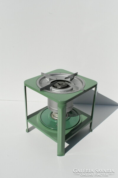 Metalica kerosene cooker + documents, kerosene lamp