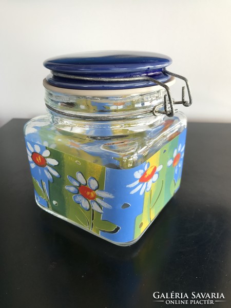 Flower-patterned glass container with lid (60)