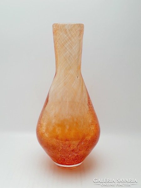 Karcagi narancs színű fátyolüveg váza - 25,5 cm