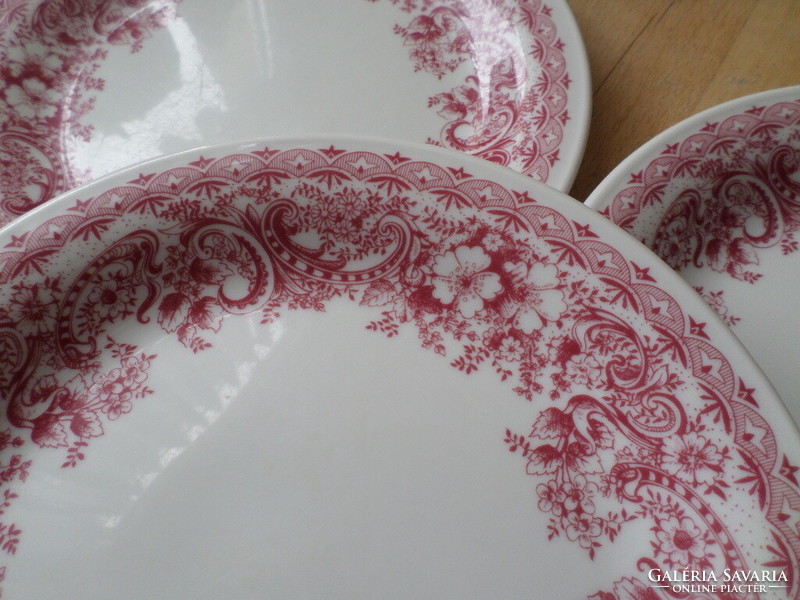 Ritkább mintázatú Lilien porcelán 12 db-os tányér szett