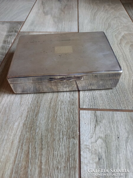 Fabulous old silver-plated card box (16.7x12x3.7 cm)