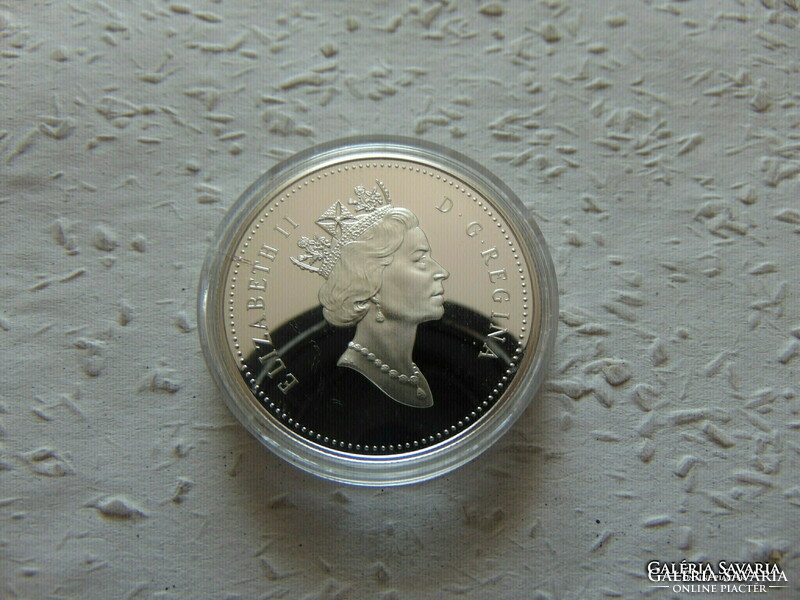 Canada 1 dollar 2000 pp 925 silver 25.17 Grams in sealed capsule