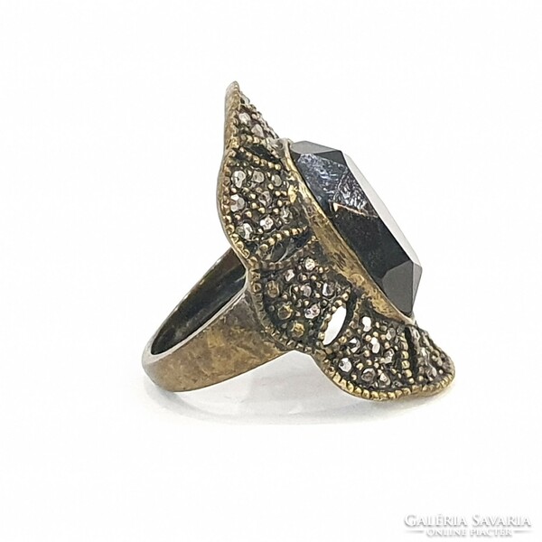 Vintage black crystal ring with marcasite inlays