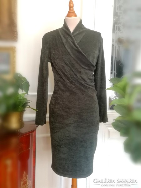 H&m size 38 velvet, olive green dress