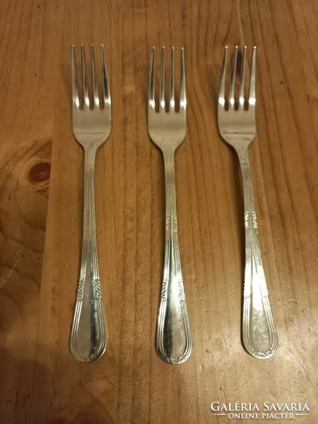 Stainless fork with 3 patterns