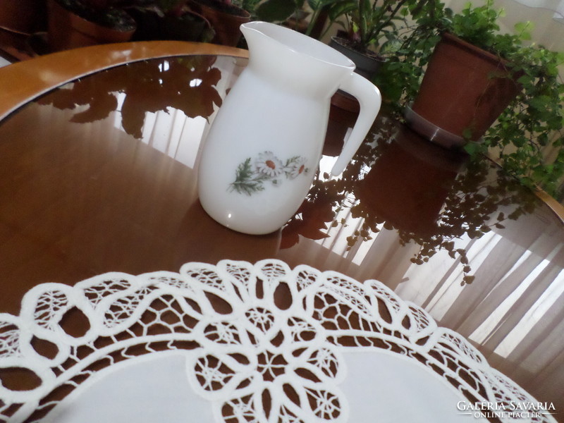 New! Chamomile patterned milk glass spout, jug from Jena