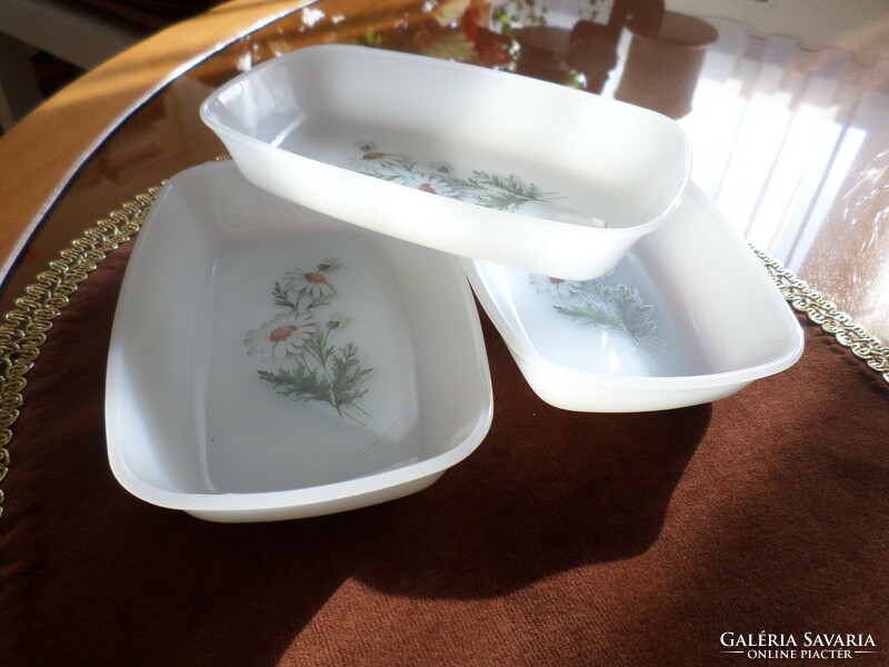 New! Milk glass Jena small bowls with chamomile pattern, Jena mark: arcopal france