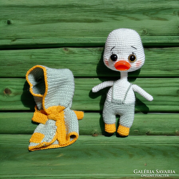 Mr. Duck is a hand-crocheted duck using the amigurumi technique