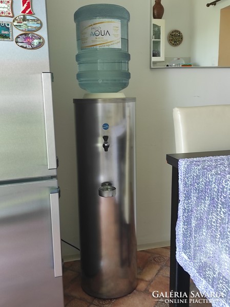 Hibátlan inox vízadagoló, vízautomata ballonnal (német gyártmány)