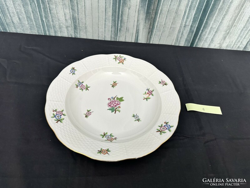 Herend large plate with Eton pattern. (4)