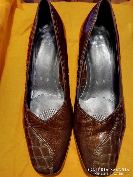 Elegáns női bőr cipő 38,5 -ös
