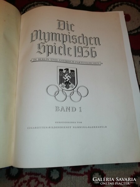 Die olympicschen spiele 1936 is in the condition shown in the pictures