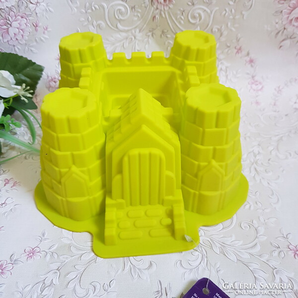 New, castle-shaped silicone baking dish, kuglóf baking dish