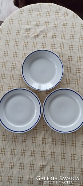 Zsolna blue edged plate 3 pcs