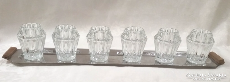 6 glass glasses on a metal tray