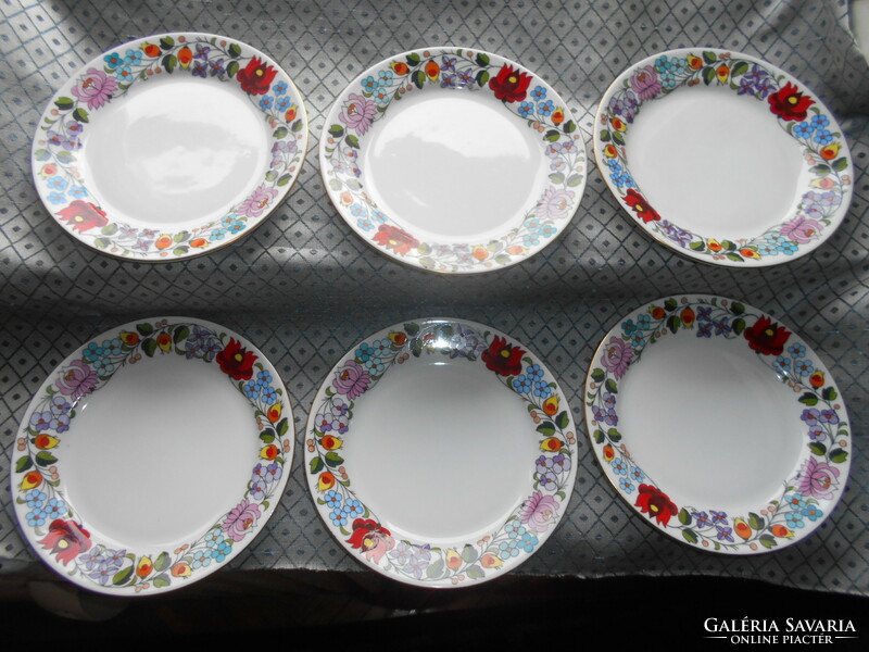 6 Kalocsa hand-painted cake plates 17 cm - the price applies to 6