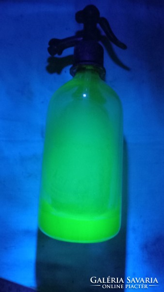 Uranium glass (!) Soda bottle, not identical, 1/2 liter
