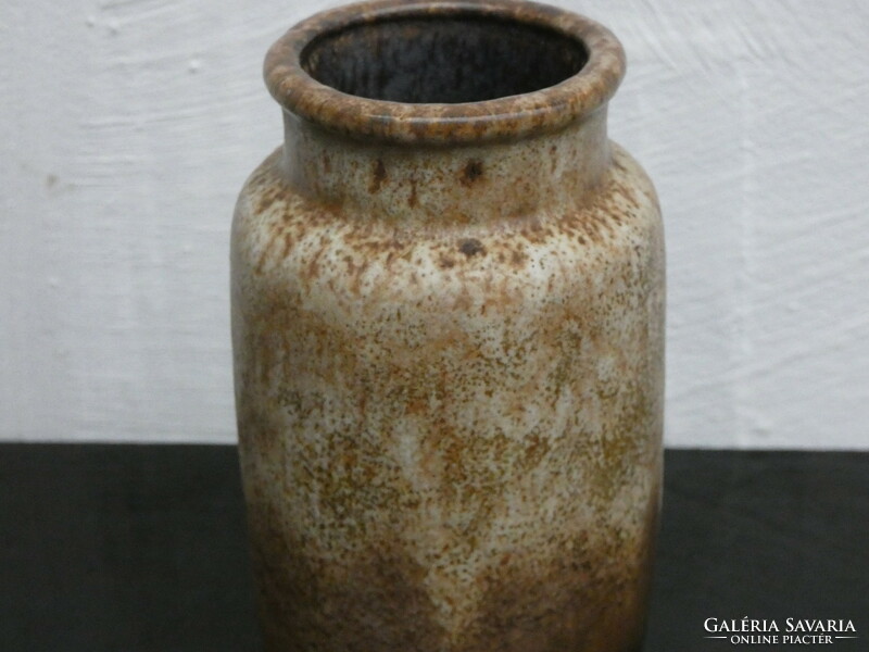 Scheurich West German ceramic vase (231-15), with brown fabiola decor from the 1960s!