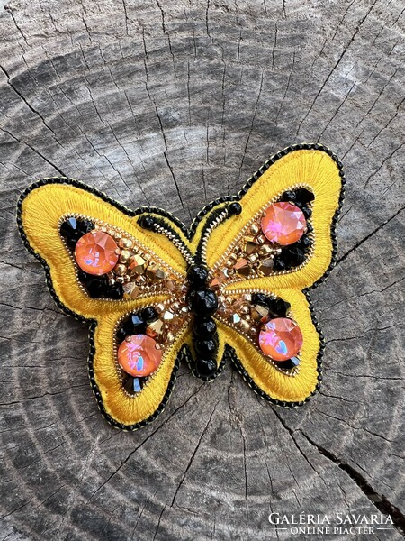 Sárga-feketeköves pillangó bross