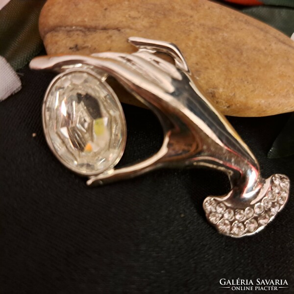 Old silver-plated zircon stone brooch, 5 cm