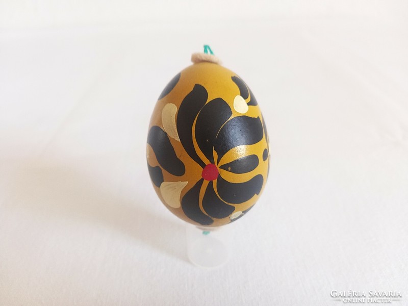 4 hanging Easter decorations, hand-painted Easter eggs, blown real chicken eggs