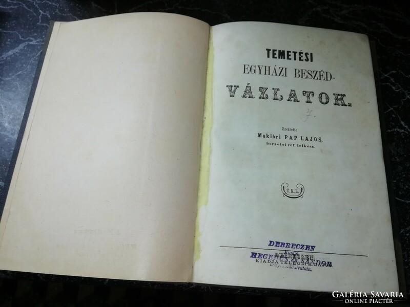 The drafts of the funeral church speech of priest Lajos Maklári 1870 are in the condition shown in the pictures